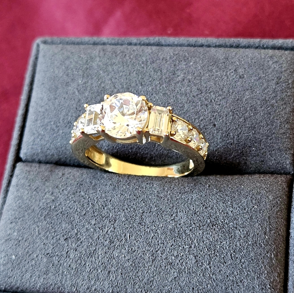 Elegant Gold Over Sterling 925 Women's Ring